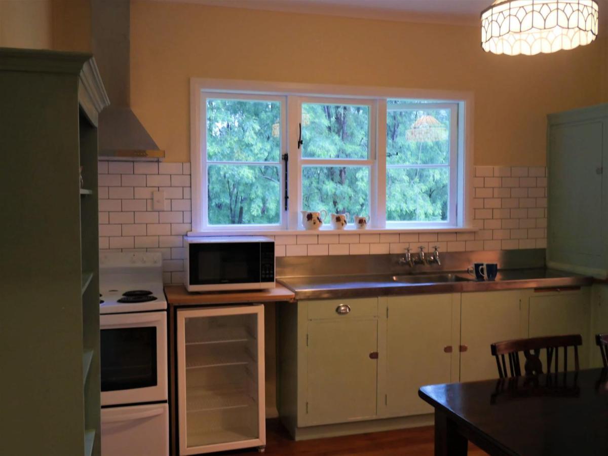 Tinui Food Forest Cottage Whareama Exterior foto